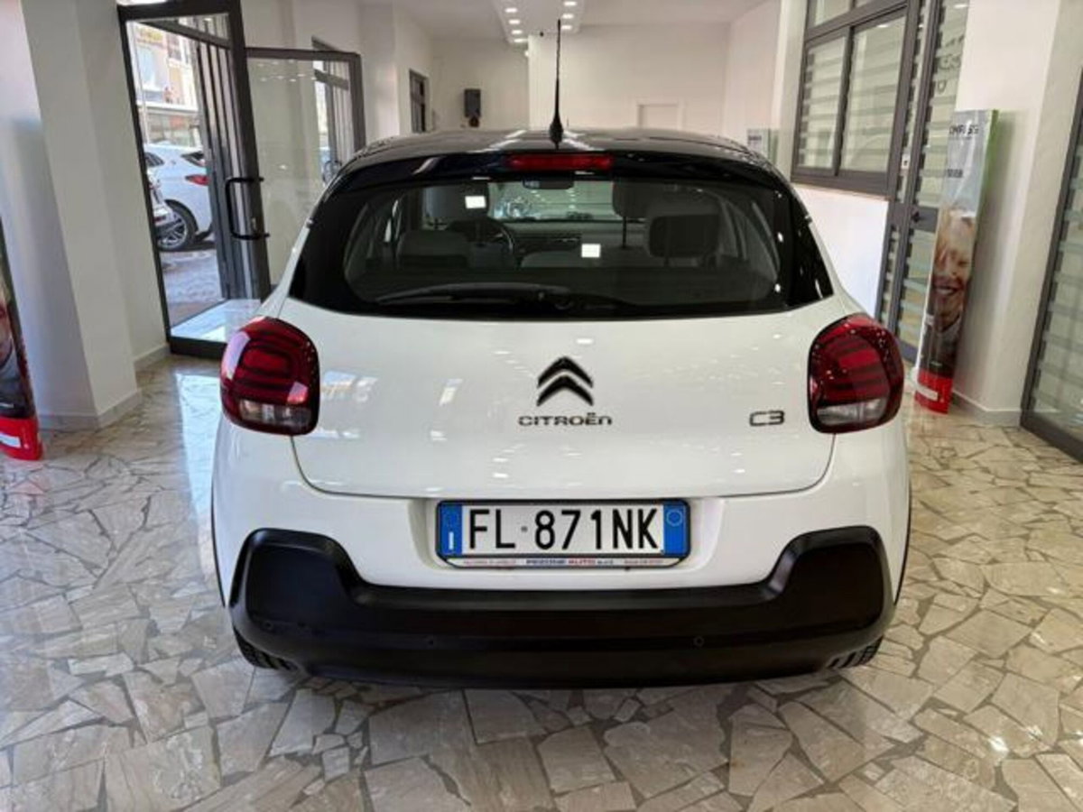 Citroen C3 PureTech 82 Shine (5)