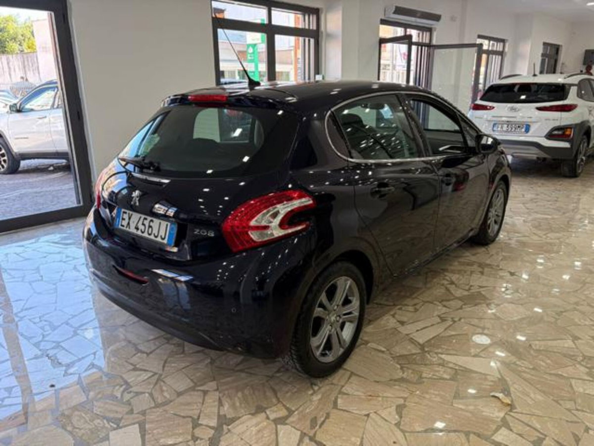 Peugeot 208 82 5 porte Access (4)