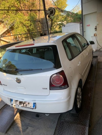 Volkswagen Polo 1.4/69CV TDI 5p. Comfortline (4)