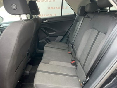 Volkswagen T-Roc 1.5 tsi R-Line dsg (15)