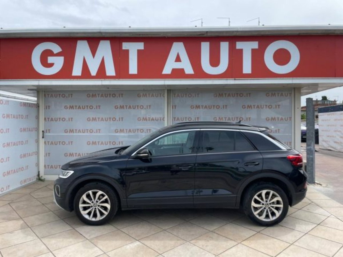 Volkswagen T-Roc 1.5 tsi R-Line dsg (2)