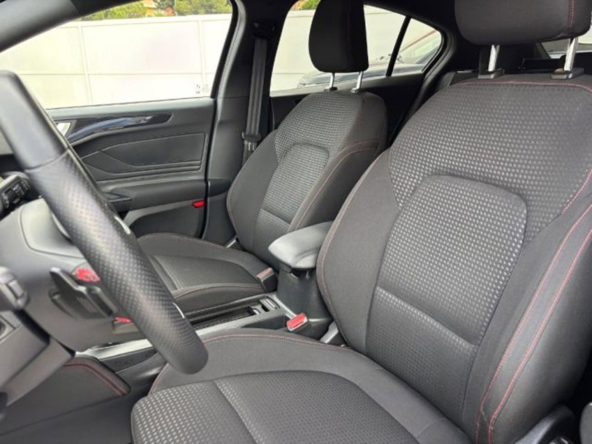 Ford Focus 1.0 EcoBoost Hybrid 125 CV Powershift 5p. ST-Line X (10)
