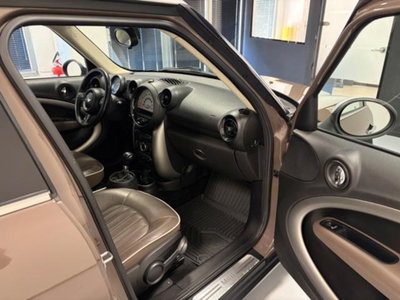 MINI Mini Countryman 2.0 Cooper D Countryman ALL4 Automatica (12)