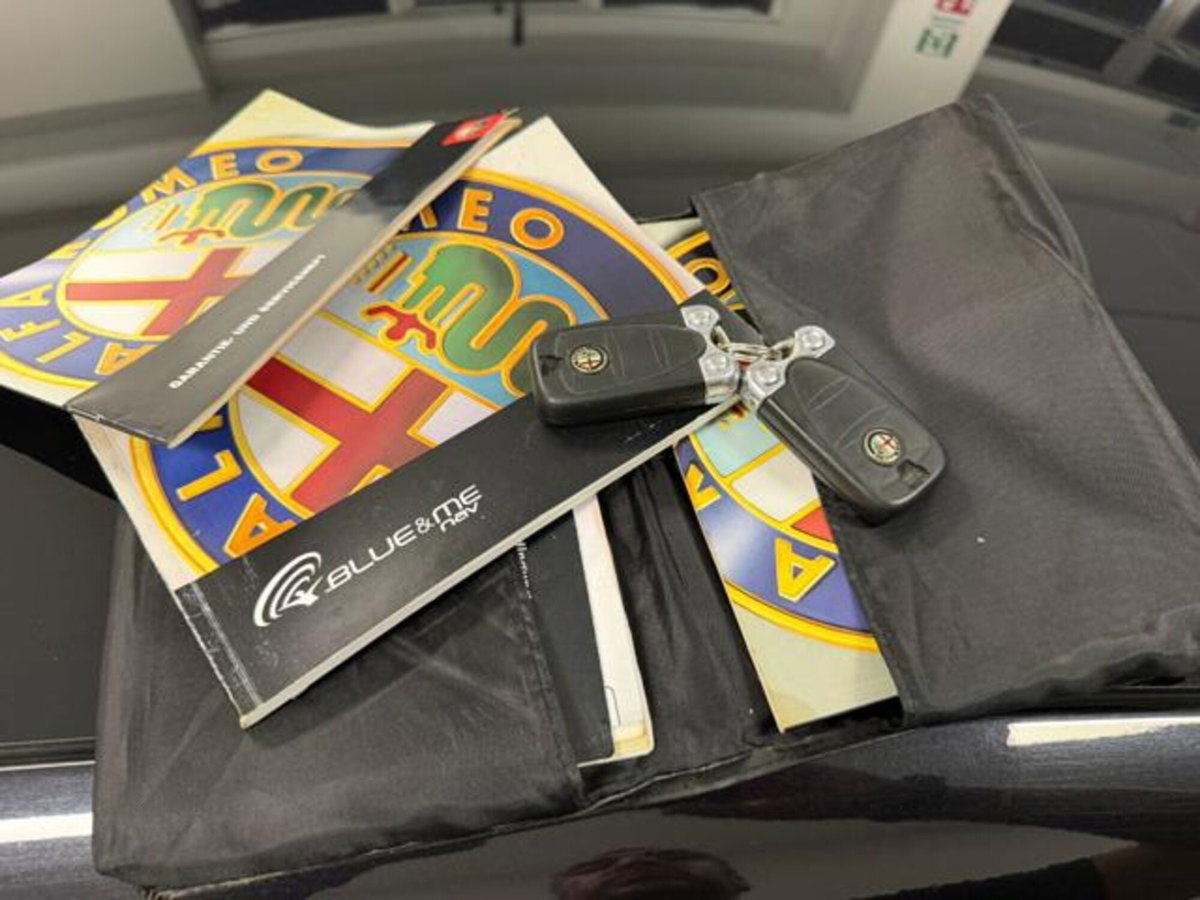 Alfa Romeo Brera 1750 TBi (11)