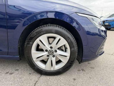 Volkswagen Golf Variant 2.0 TDI SCR DSG Life (19)