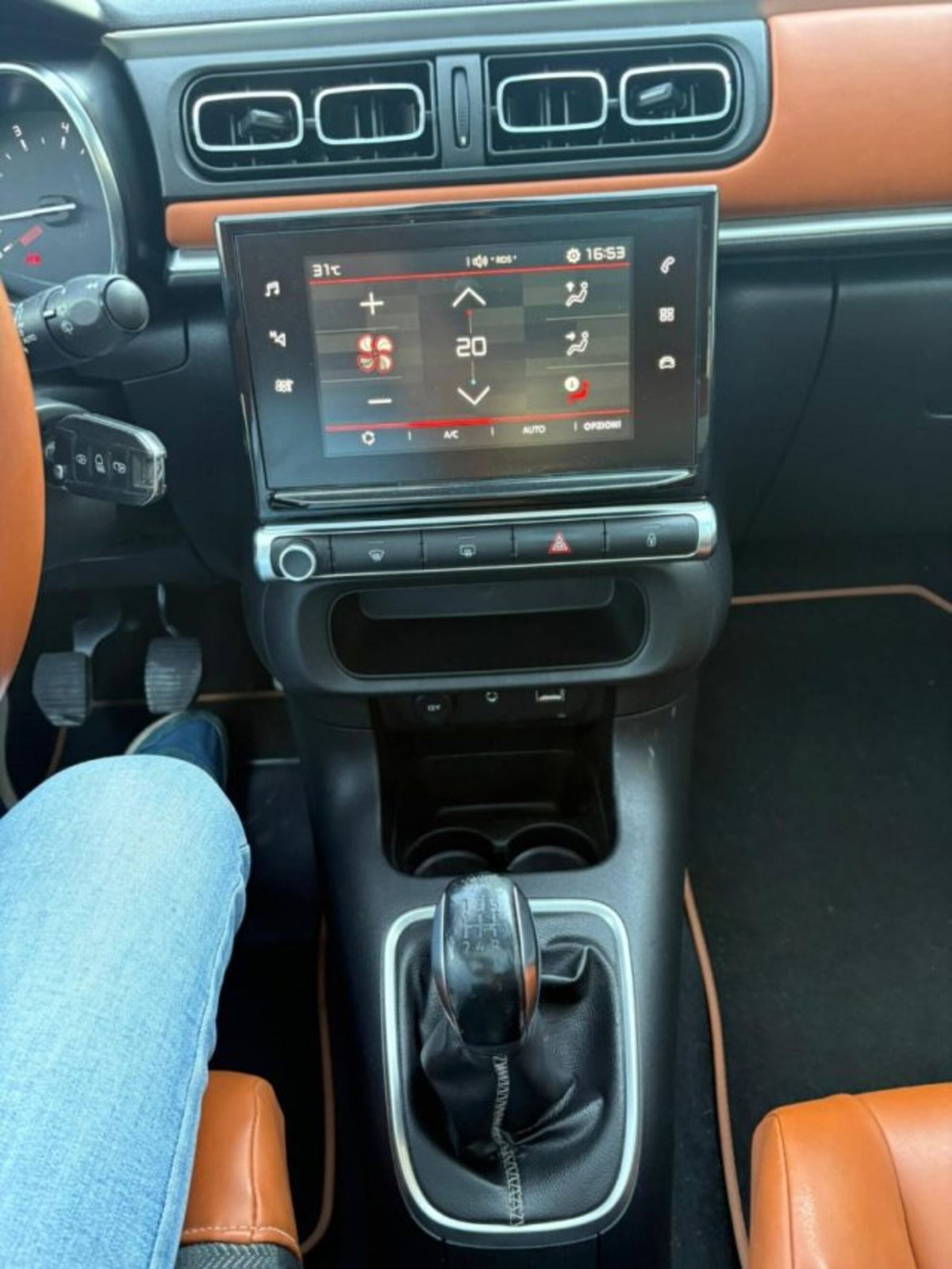 Citroen C3 BlueHDi 100 S&S Shine (10)