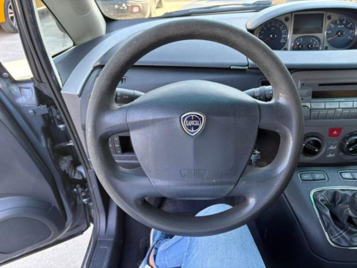 Lancia Musa 1.3 Multijet 16V 70 CV Oro (10)
