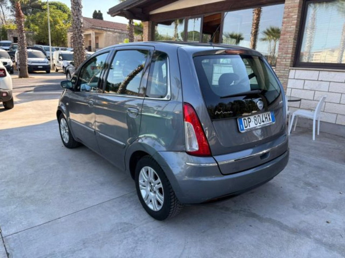 Lancia Musa 1.3 Multijet 16V 70 CV Oro (6)