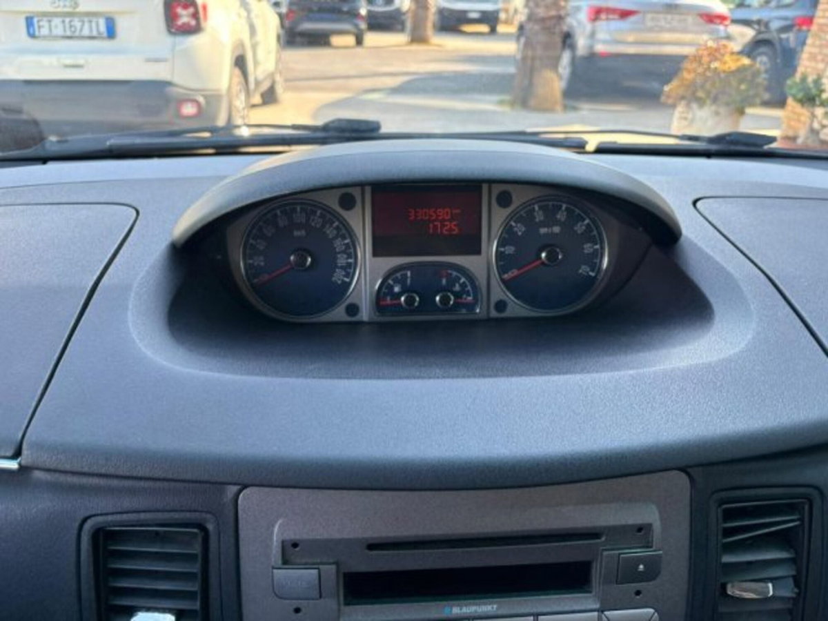 Lancia Musa 1.3 Multijet 16V 70 CV Oro (9)