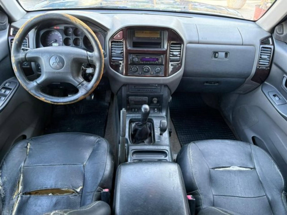 Mitsubishi Pajero 3.2 16V DI-D 5p. GLS2 (7)