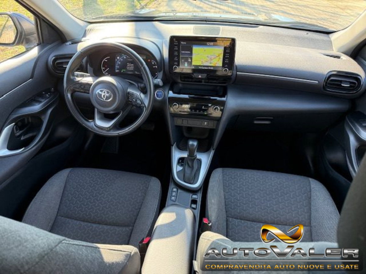 Toyota Yaris Cross 1.5h GR Sport Black Sky fwd 116cv e-cvt (11)