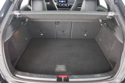 Mercedes-Benz Classe A 250 e Automatic EQ-Power Premium (6)