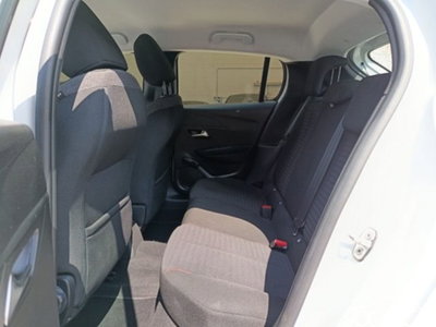 Peugeot 208 1.2 puretech Active s&s 75cv (11)