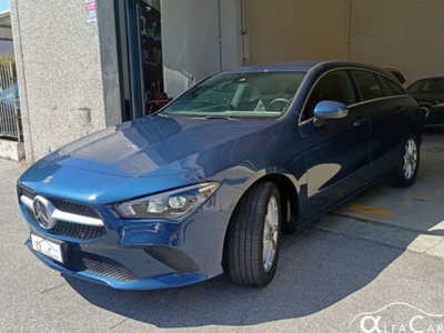 Mercedes-Benz CLA Shooting Brake 250 e Plug-in hybrid Shooting Brake Business usata