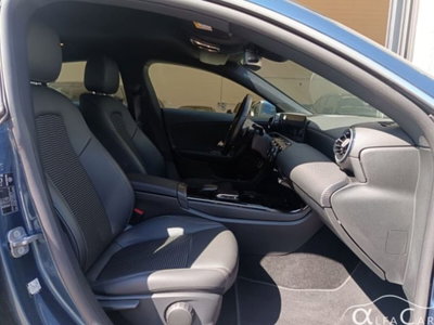 Mercedes-Benz CLA Shooting Brake 250 e Plug-in hybrid Shooting Brake Business (5)