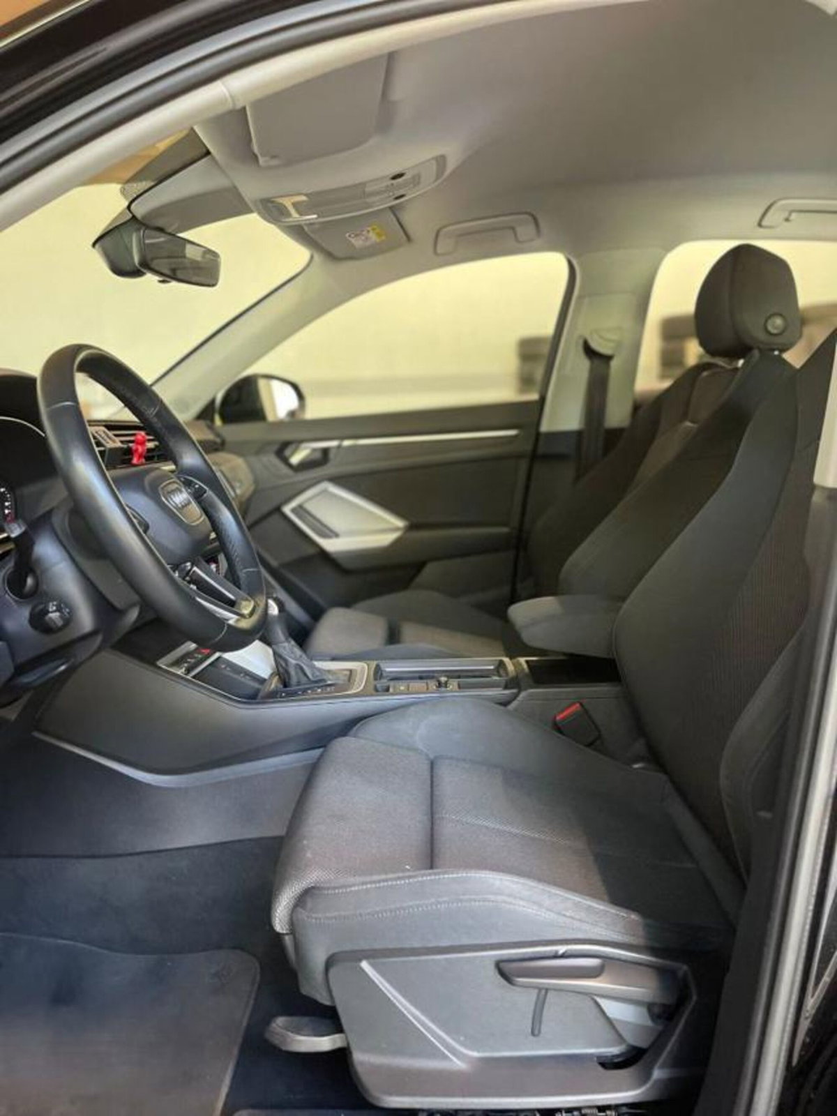 Audi Q3 Sportback 35 TDI quattro S tronic S line edition (14)