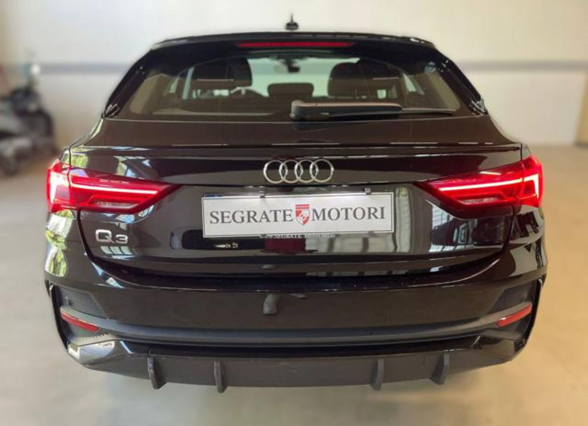 Audi Q3 Sportback 35 TDI quattro S tronic S line edition (5)