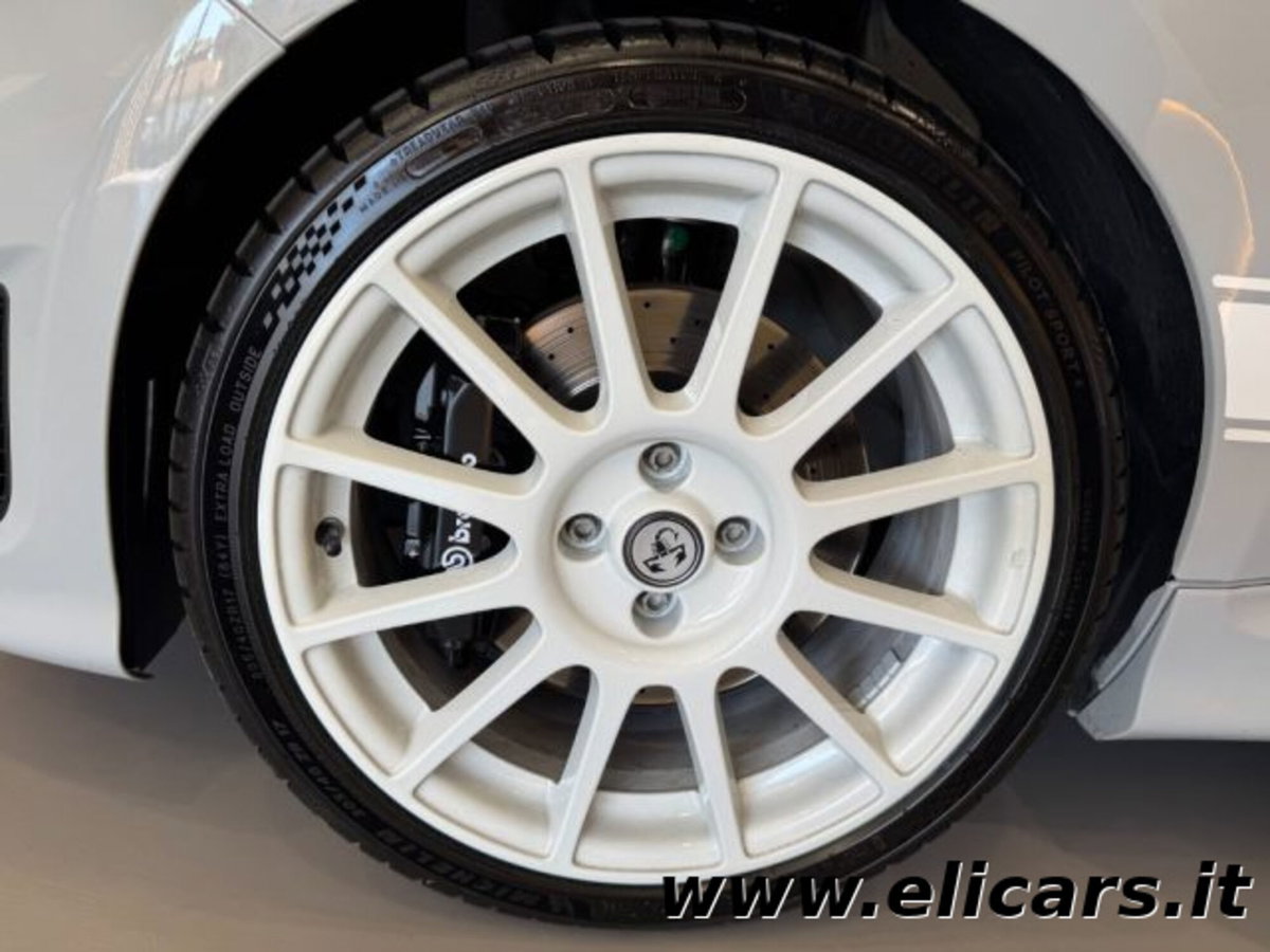 Abarth 595 Cabrio 595 C 1.4 Turbo T-Jet 180 CV Esseesse (13)