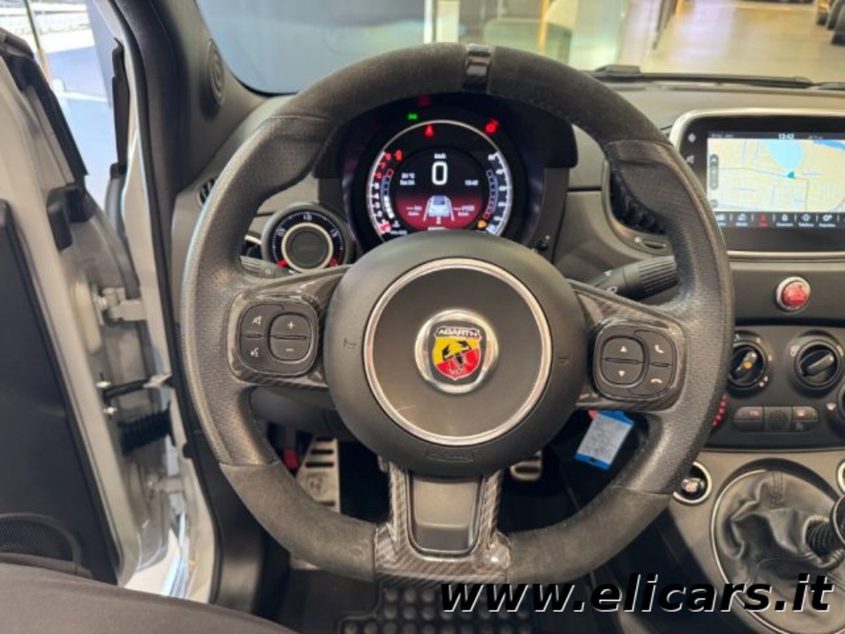 Abarth 595 Cabrio 595 C 1.4 Turbo T-Jet 180 CV Esseesse (6)