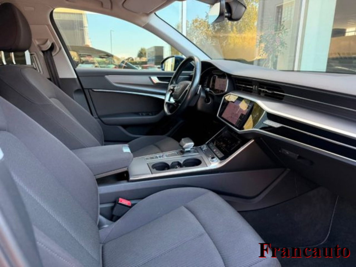 Audi A6 Avant e-Tron Business 286cv (11)
