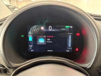 Fiat 500e La Prima Berlina 42 kWh (10)