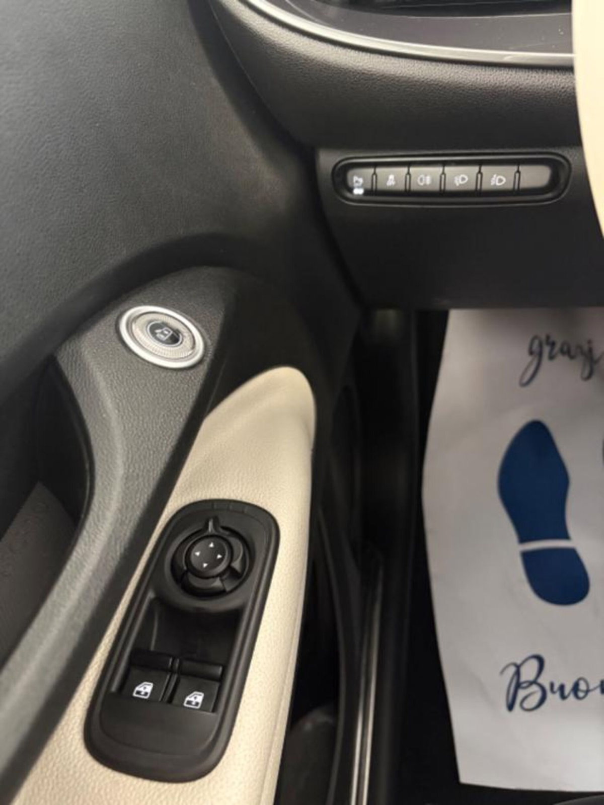 Fiat 500e La Prima Berlina 42 kWh (11)