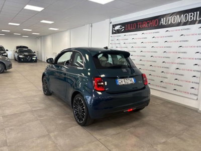 Fiat 500e La Prima Berlina 42 kWh (4)