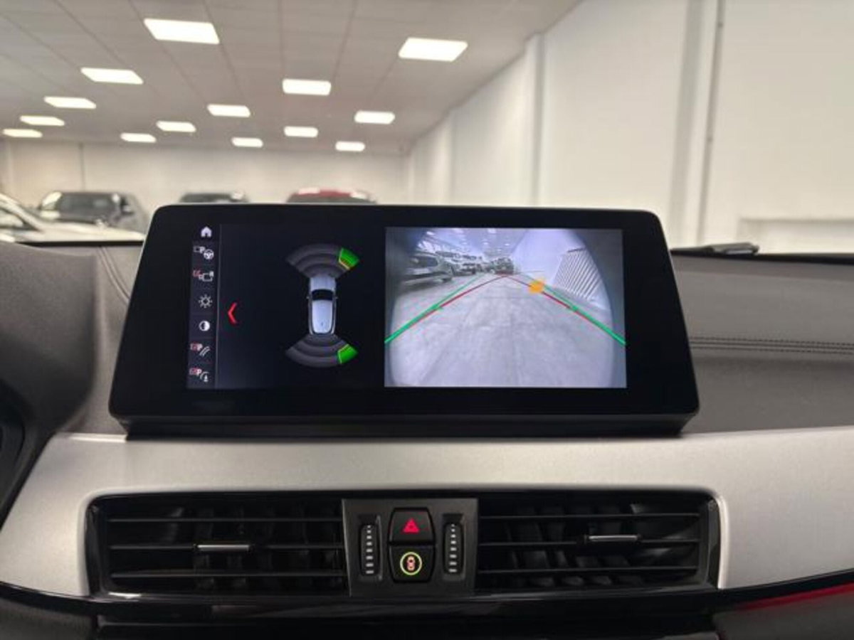 BMW X2 xDrive18d Advantage (15)