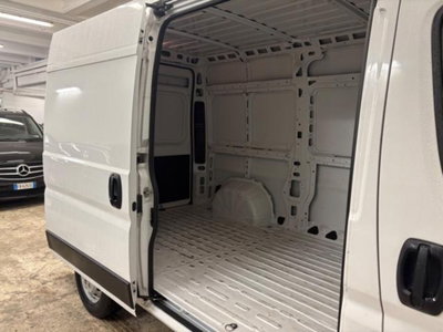 Citroen Jumper Furgone 33 BlueHDi 140 S&S PM-TM Furgone Vetrato (17)