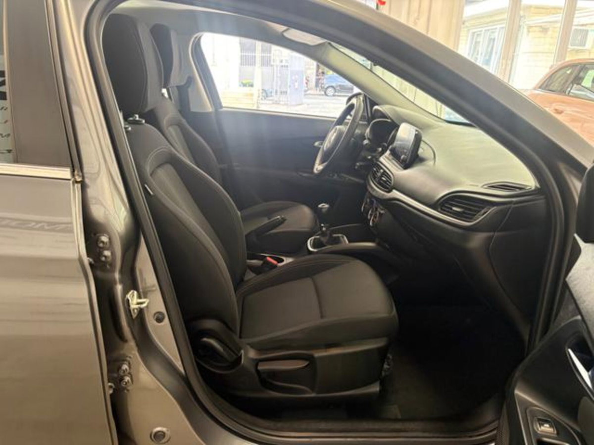 Fiat Tipo Tipo 1.4 T-Jet 120CV 5 porte Mirror (15)