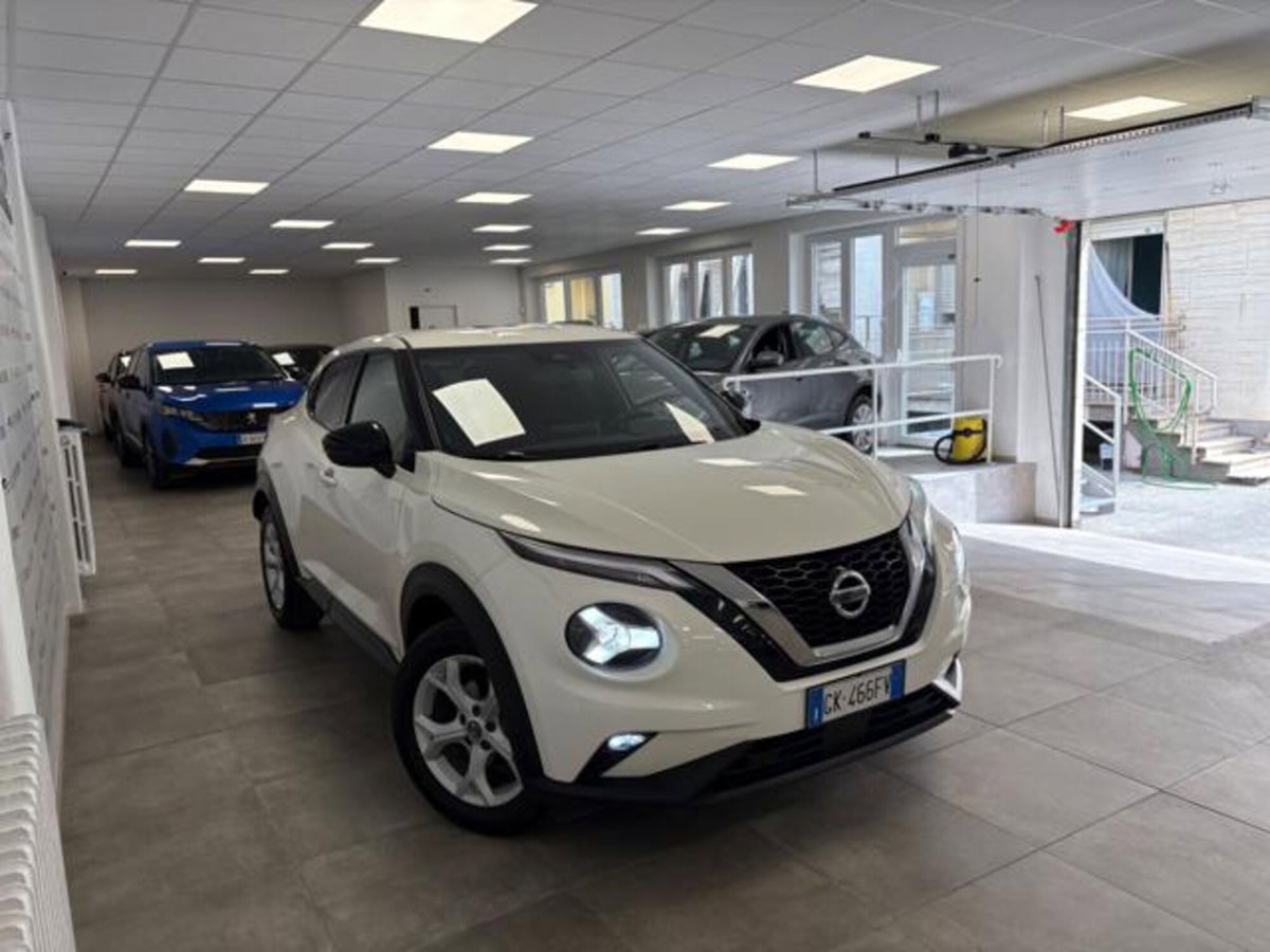 Nissan Juke 1.0 dig-t N-Connecta 114cv (3)