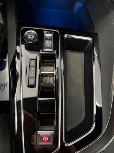 Peugeot 3008 BlueHDi 130 S&S EAT8 Allure Pack (14)