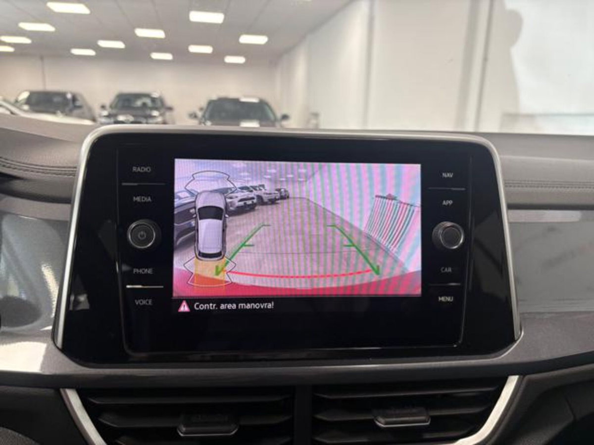 Volkswagen T-Roc 1.0 TSI Style (13)