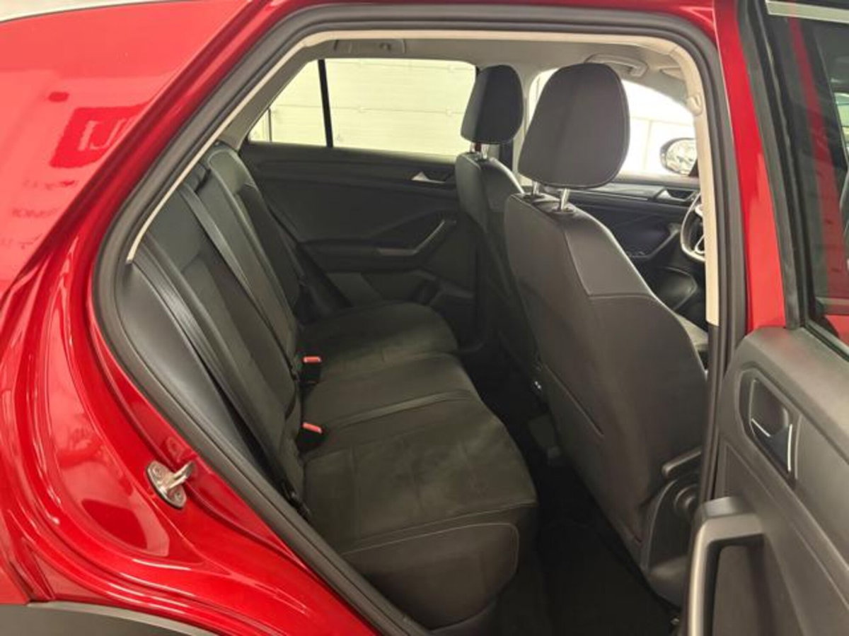 Volkswagen T-Roc 1.0 TSI Style (19)