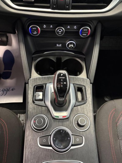 Alfa Romeo Stelvio Stelvio 2.2 Turbodiesel 190 CV AT8 Q4 Super Business (12)