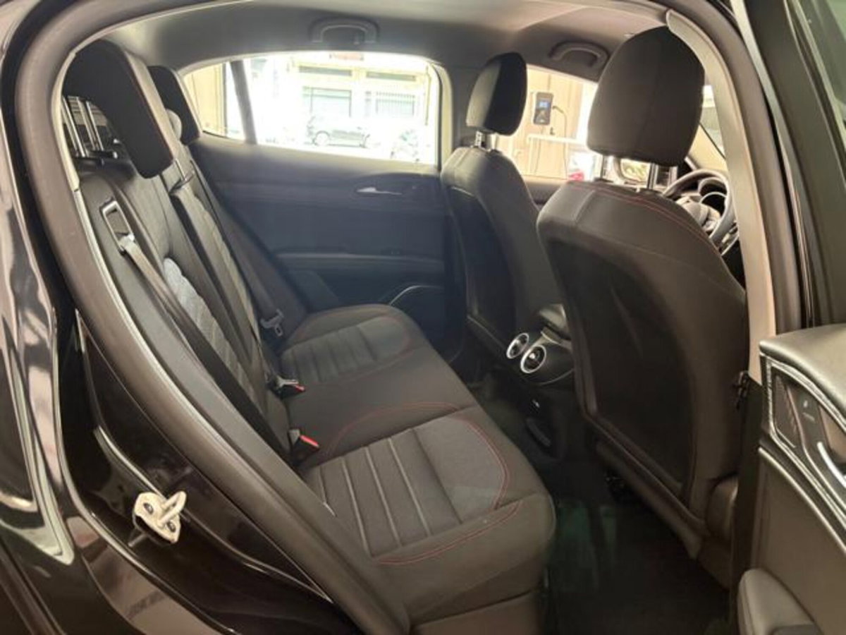 Alfa Romeo Stelvio Stelvio 2.2 Turbodiesel 190 CV AT8 Q4 Super Business (19)