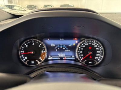 Jeep Renegade 1.6 Mjt 130 CV Limited (10)