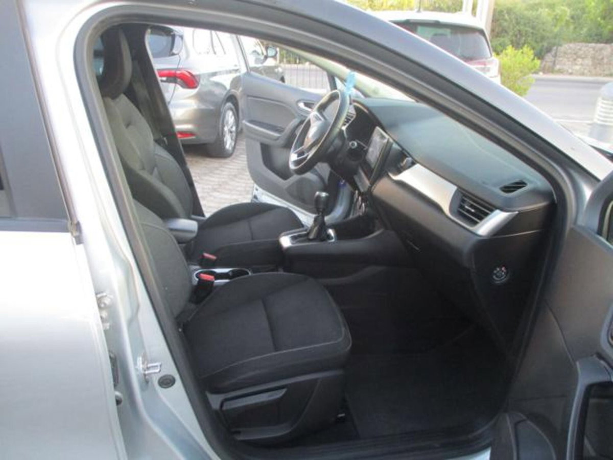 Renault Captur Blue dCi 95 CV Intens (11)