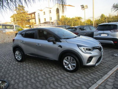 Renault Captur Blue dCi 95 CV Intens (2)
