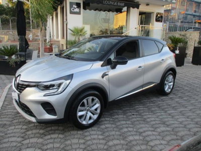 Renault Captur Blue dCi 95 CV Intens (4)