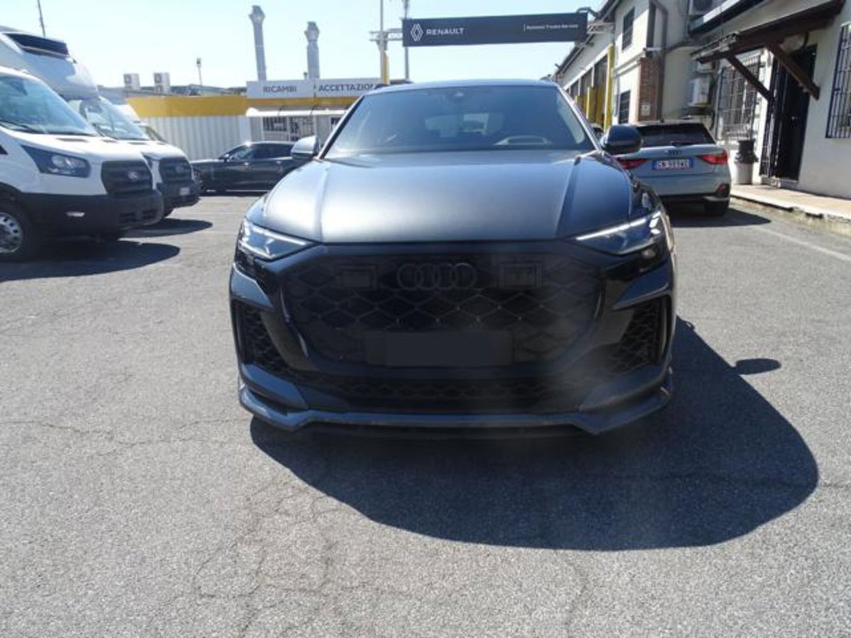 Audi RS Q8 Q8 4.0 mhev 48V performance 640cv tiptronic (2)