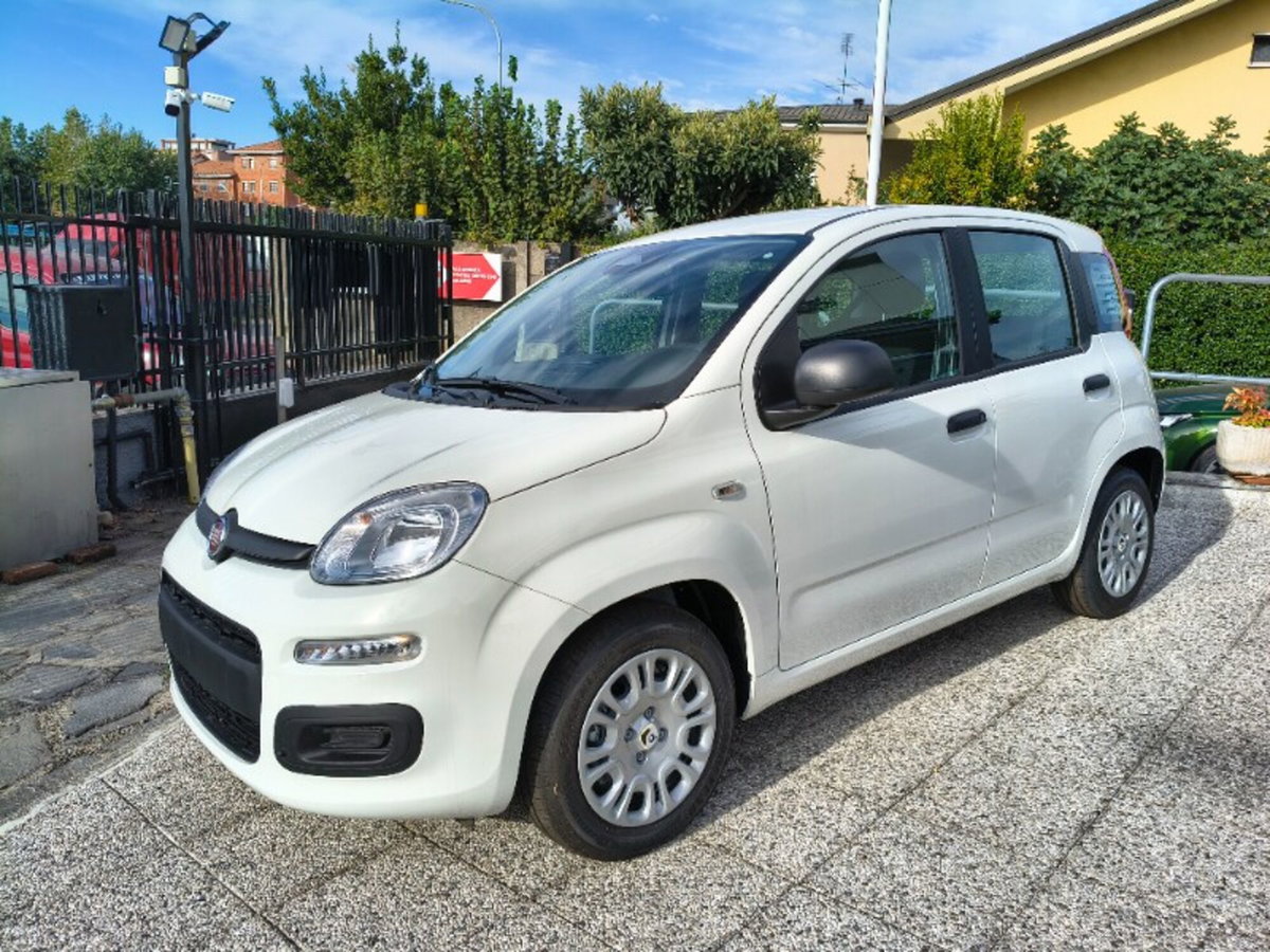 Fiat Panda 1.0 firefly hybrid Icon s&s 70cv