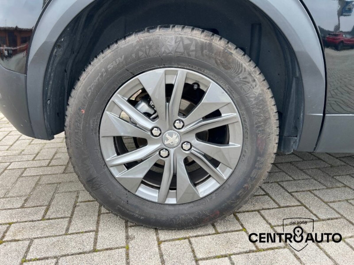 Peugeot 2008 PureTech 100 S&S Active Pack (12)