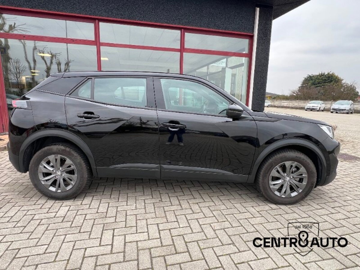 Peugeot 2008 PureTech 100 S&S Active Pack (3)