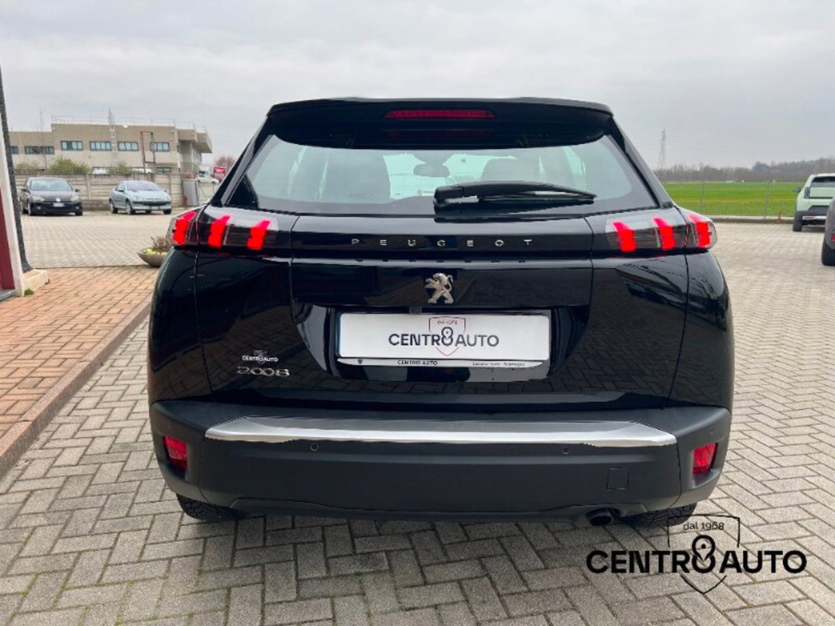 Peugeot 2008 PureTech 100 S&S Active Pack (5)