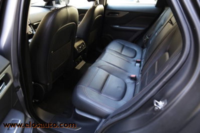 Jaguar F-Pace 2.0 D 180 CV AWD aut. Chequered Flag (11)