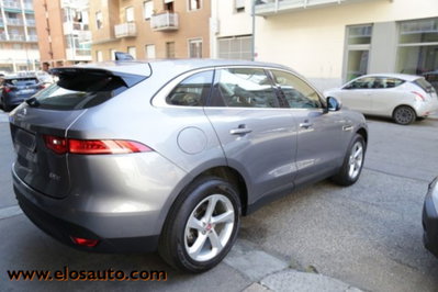 Jaguar F-Pace 2.0 D 180 CV AWD aut. Chequered Flag (5)