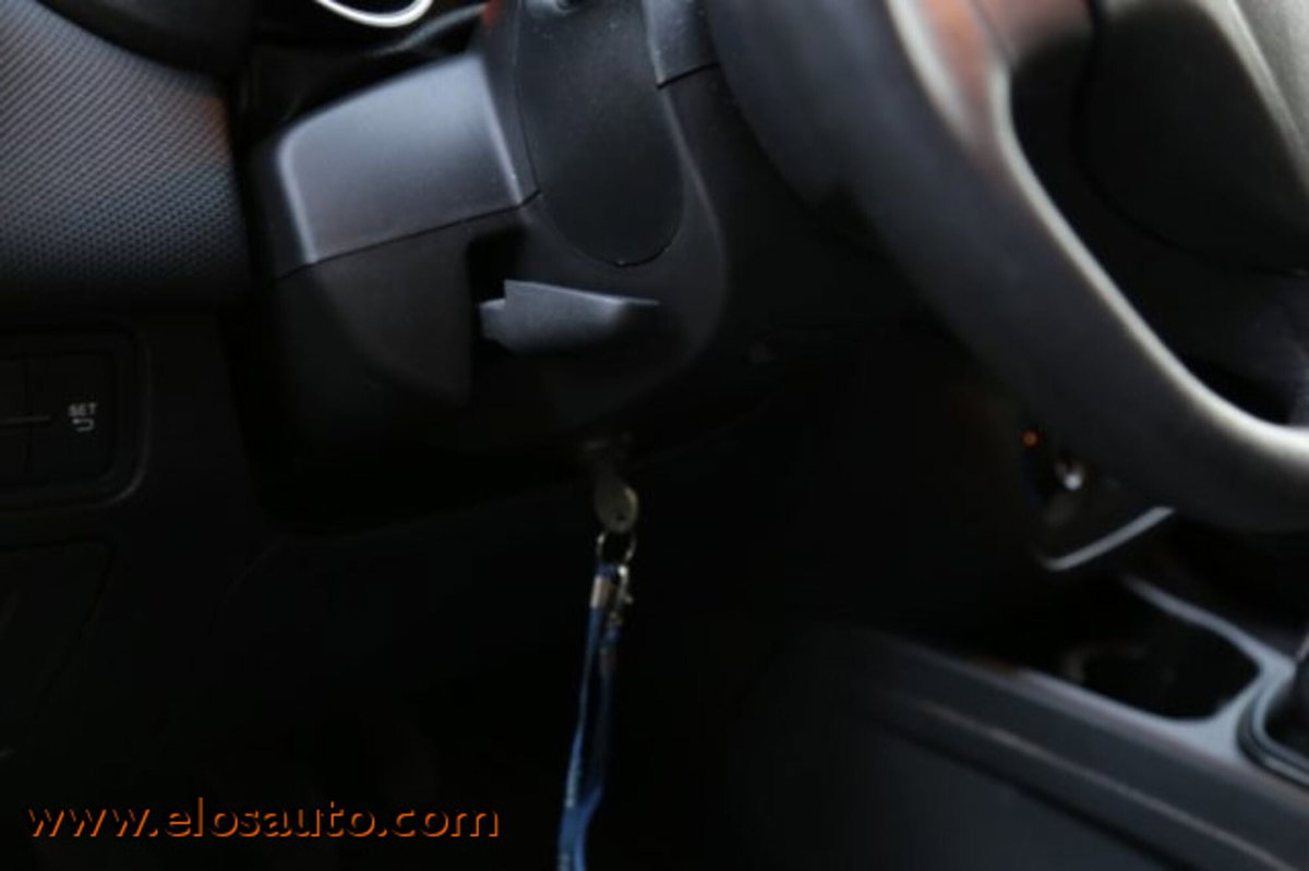 Fiat Punto 1.3 MJT II 75 CV 5 porte Street (9)