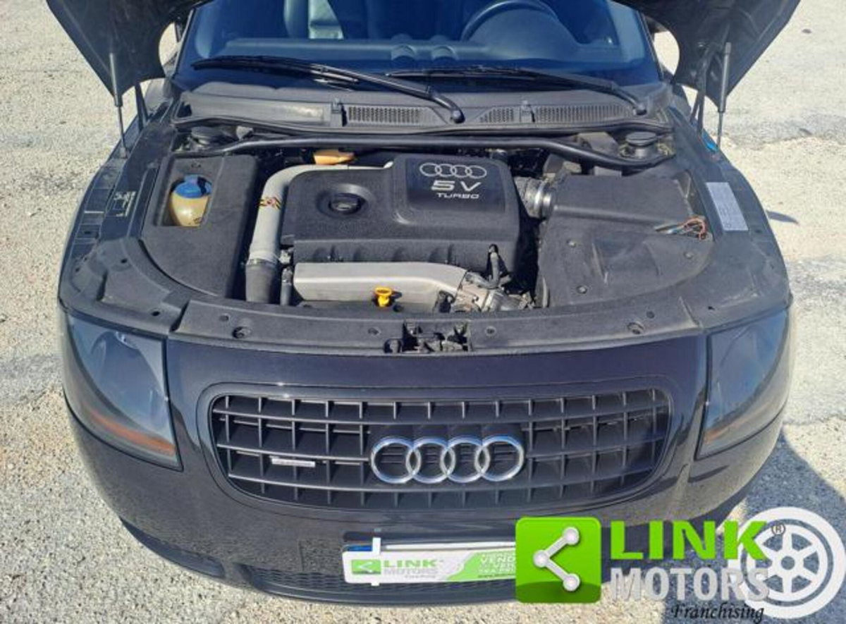 Audi TT Coupé 1.8 T 20V 225 CV cat quattro (12)