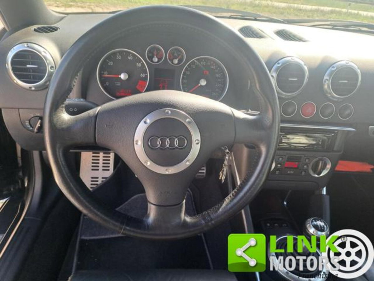 Audi TT Coupé 1.8 T 20V 225 CV cat quattro (13)